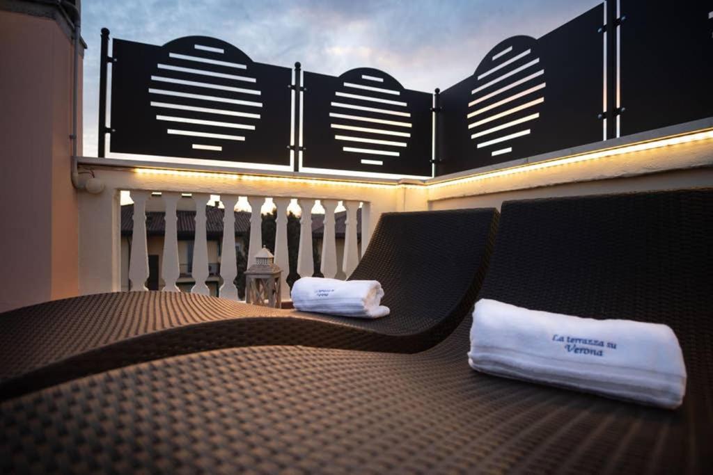 La Terrazza Su เวโรนา ภายนอก รูปภาพ